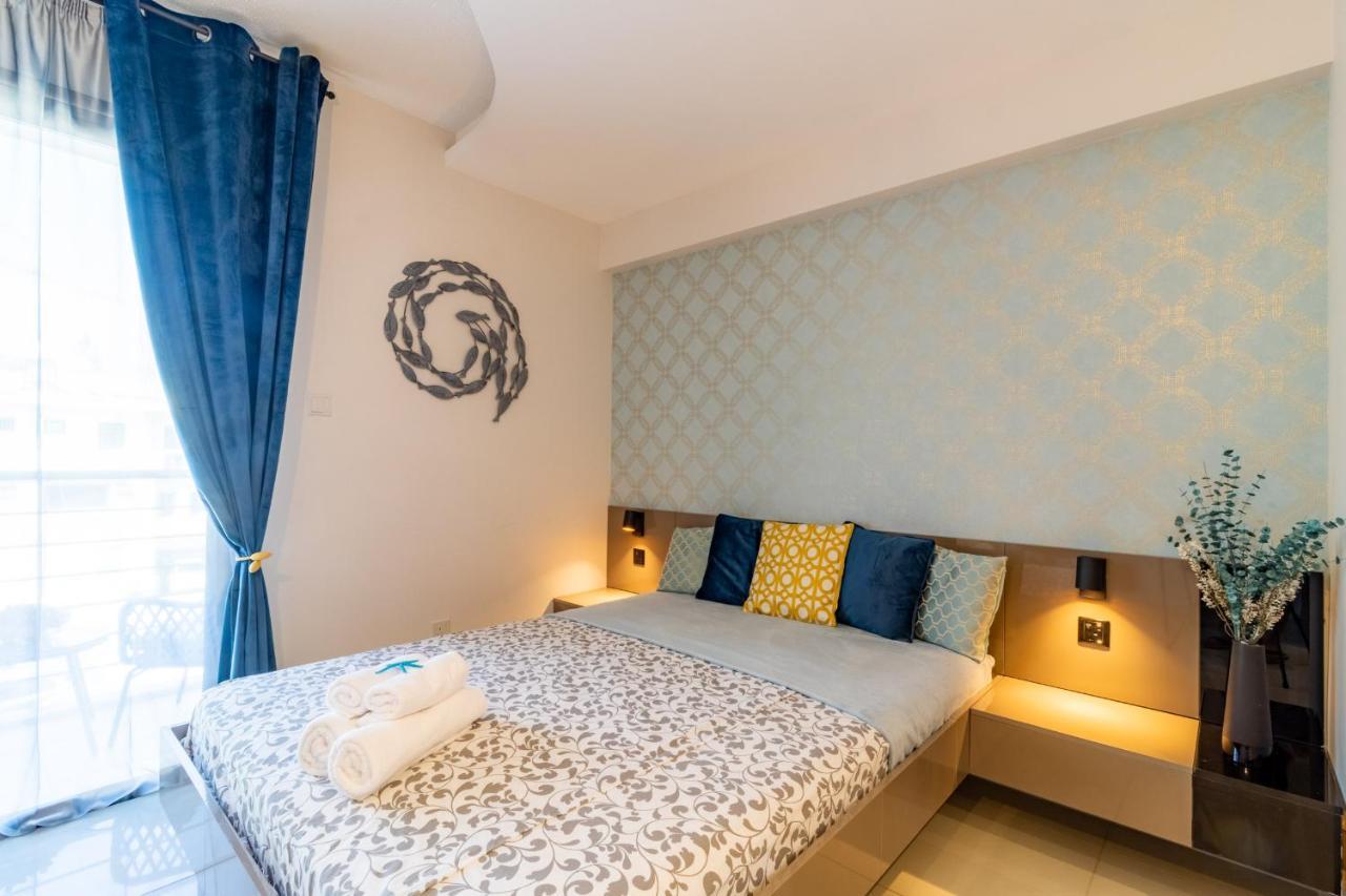 Light House - Seafront Cosy Studio With Library Paphos 外观 照片